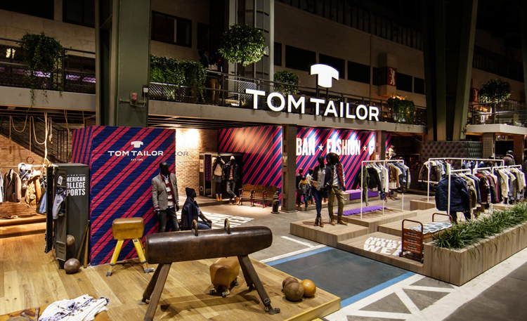 德國TOM TAILOR時尚服飾品牌形象設(shè)計標志設(shè)計——店面環(huán)境設(shè)計2