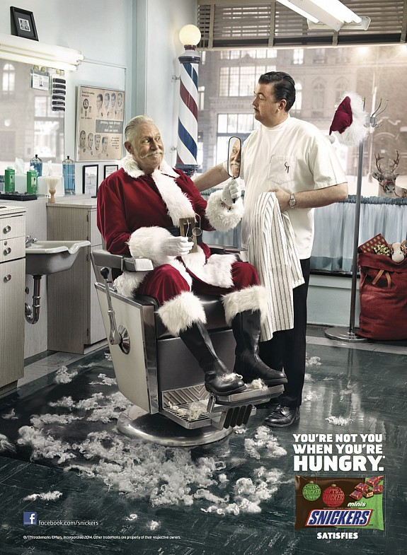 尚略廣告上海廣告設(shè)計(jì)公司分享：士力架圣誕平面廣告創(chuàng)意設(shè)計(jì)