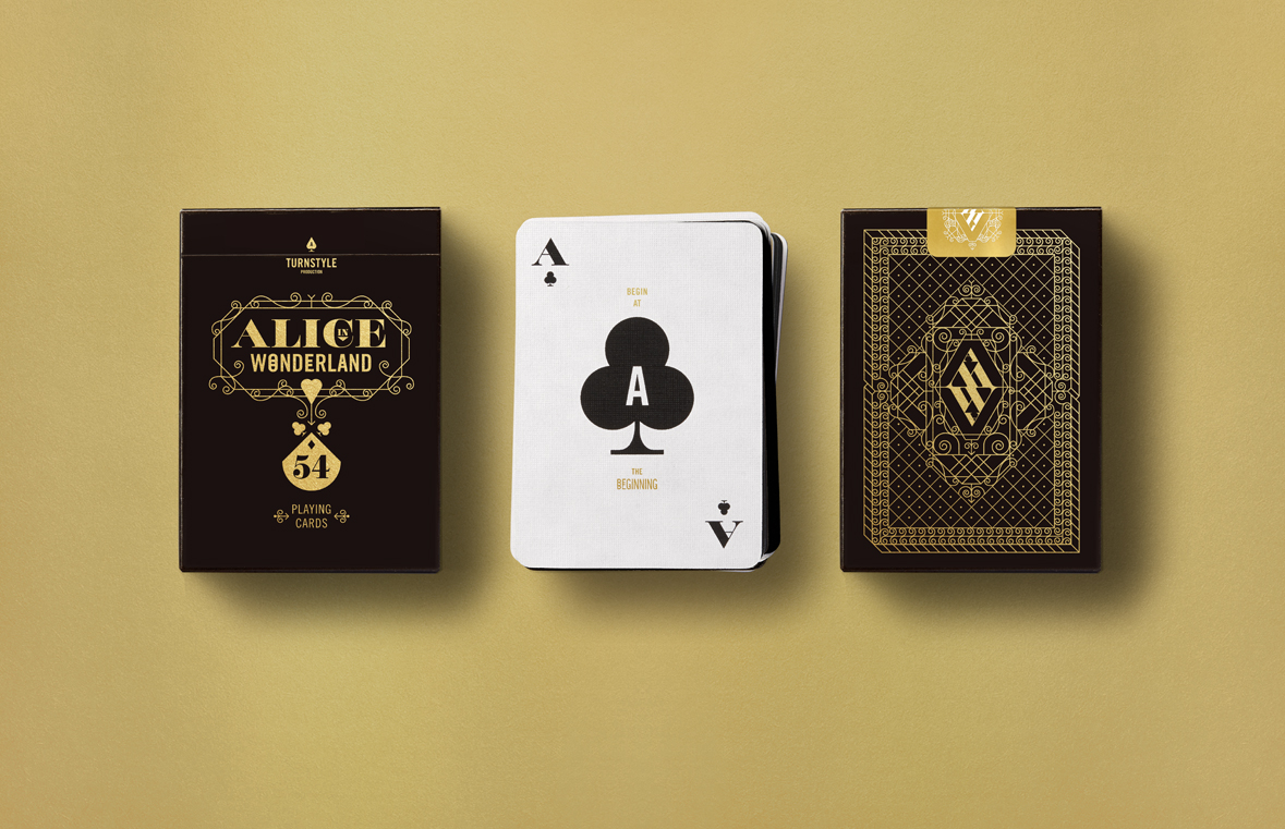 上海設(shè)計公司分享——愛麗絲夢游仙境限量版撲克牌設(shè)計2
