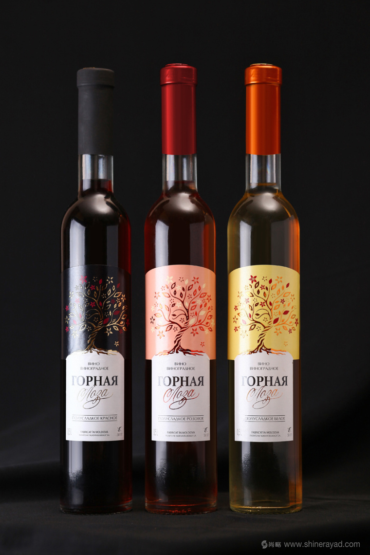 вин 半甜葡萄酒包裝標(biāo)簽設(shè)計(jì)-上海紅酒包裝設(shè)計(jì)公司設(shè)計(jì)欣賞點(diǎn)評(píng)1