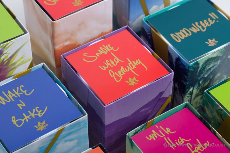 LEAFS BY SNOOP 大麻食品制品金色花朵包裝設(shè)計(jì)-上海包裝設(shè)計(jì)公司3