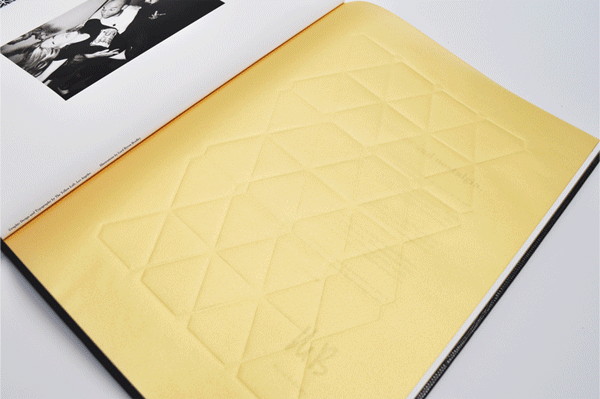 Erika Jayne 藝術(shù)攝影工作室燙金宣傳畫冊設(shè)計(jì)-上海畫冊設(shè)計(jì)公司佳作欣賞2 Erika Jayne 藝術(shù)攝影工作室燙金宣傳畫冊設(shè)計(jì)-上海畫冊設(shè)計(jì)公司佳作欣賞2