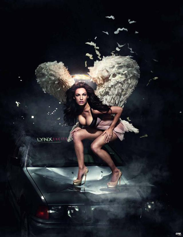 上海廣告設(shè)計(jì)公司欣賞那些性感曖昧有色情嫌疑的平面創(chuàng)意廣告-男性運(yùn)動(dòng)香水廣告 上海廣告設(shè)計(jì)公司欣賞那些性感曖昧有色情嫌疑的平面創(chuàng)意廣告-男性運(yùn)動(dòng)香水廣告