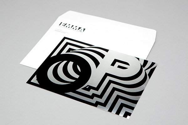 上海品牌設計公司尚略廣告分享：Victor 展覽會黑白色立體品牌識別設計3