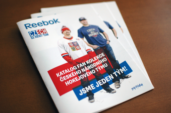 銳步捷克冰球隊(duì)宣傳畫冊(cè)設(shè)計(jì)-尚略上海畫冊(cè)設(shè)計(jì)公司分享2