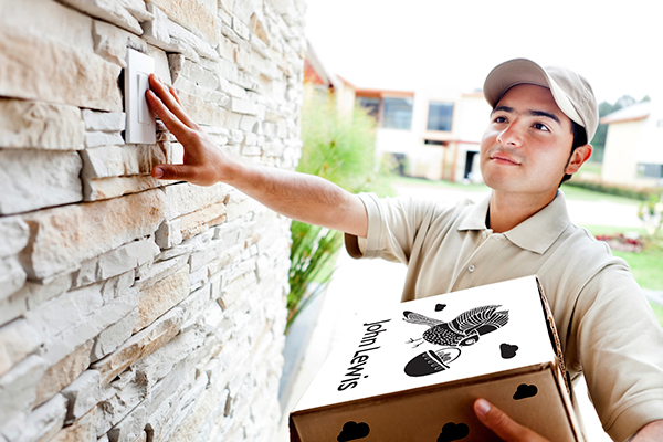 上海品牌策劃與包裝設(shè)計(jì)公司分享 John Lewis 快遞包裝箱包裝設(shè)計(jì)5