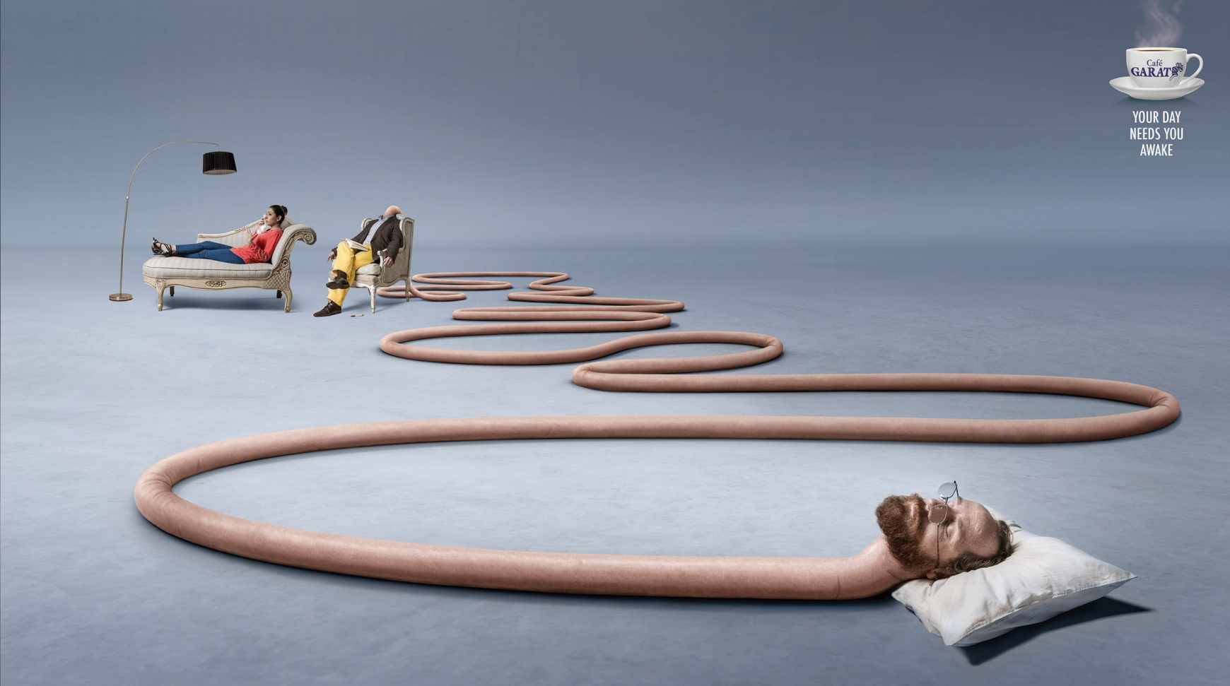 墨西哥Café Garat咖啡平面廣告創(chuàng)意設(shè)計-上海廣告設(shè)計公司廣告欣賞3-看電視篇