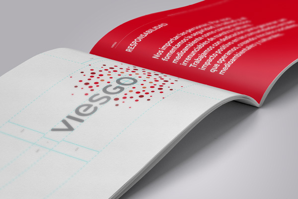 上海VI設(shè)計(jì)公司分享：西班牙能源公司Viesgo新VI設(shè)計(jì)-畫(huà)冊(cè)版式設(shè)計(jì)2