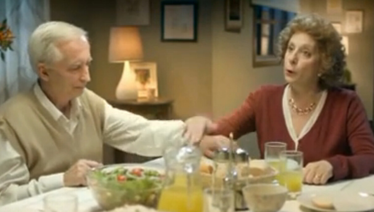 Opal洗衣粉婆媳篇影視廣告-上海策劃公司視頻廣告欣賞1