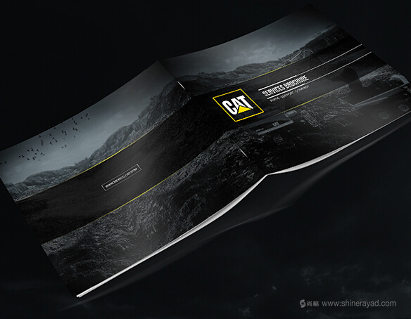 卡特彼勒工程機械畫冊設(shè)計版式-宣傳冊封面封底設(shè)計2