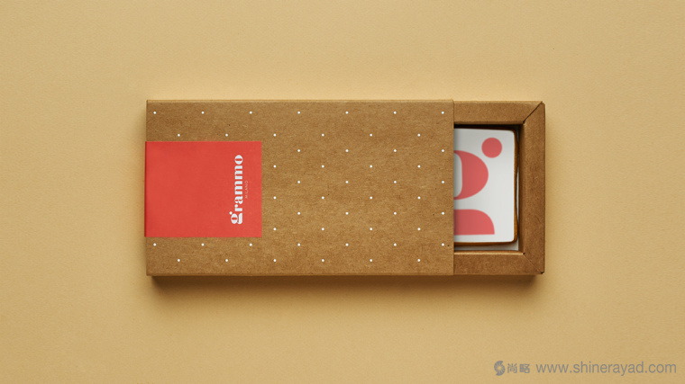 Grammo 手工餅干瓦能紙牛皮紙有機(jī)品牌包裝設(shè)計4