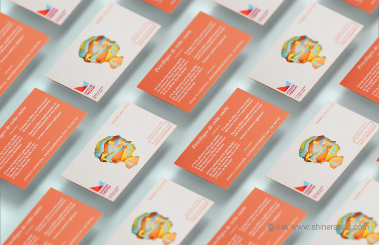 上海畫冊設(shè)計公司設(shè)計欣賞：Maison劇院兒童劇創(chuàng)意宣傳畫冊設(shè)計鏤空版2