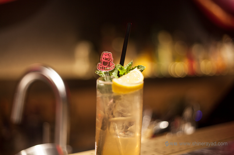 Red Tail 紅尾酒吧logo設(shè)計(jì)、吉祥物設(shè)計(jì)、VI設(shè)計(jì)、品牌形象設(shè)計(jì)-上海品牌設(shè)計(jì)公司