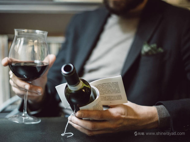 Librottiglia 葡萄酒包裝標(biāo)簽設(shè)計(jì)—是紅酒標(biāo)簽,也是紅酒故事書 Librottiglia 葡萄酒包裝標(biāo)簽設(shè)計(jì)—是紅酒標(biāo)簽,也是紅酒故事書