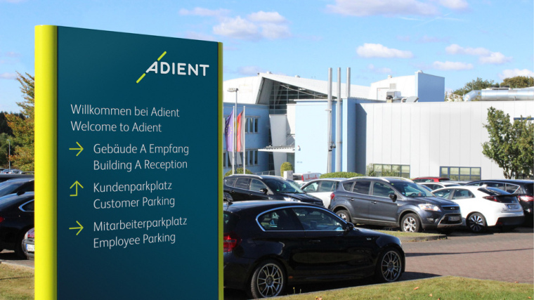 汽車內(nèi)飾汽車座椅零件系統(tǒng)品牌Adient品牌形象重塑-公司環(huán)境VI設(shè)計(jì)-上海VI設(shè)計(jì)公司 汽車內(nèi)飾汽車座椅零件系統(tǒng)品牌Adient品牌形象重塑-公司環(huán)境VI設(shè)計(jì)-上海VI設(shè)計(jì)公司