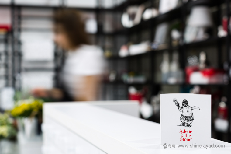Adelie & the Stone 購物中心節(jié)日品牌形象設(shè)計與插畫禮品包裝設(shè)計
