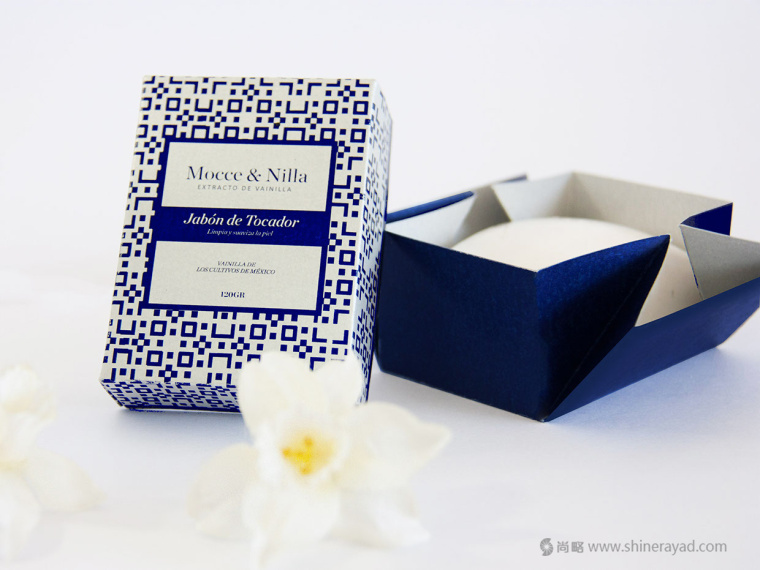 青花瓷風(fēng)格 Mocce & Nilla 化妝品護(hù)膚品包裝設(shè)計-上海包裝設(shè)計公司設(shè)計欣賞5