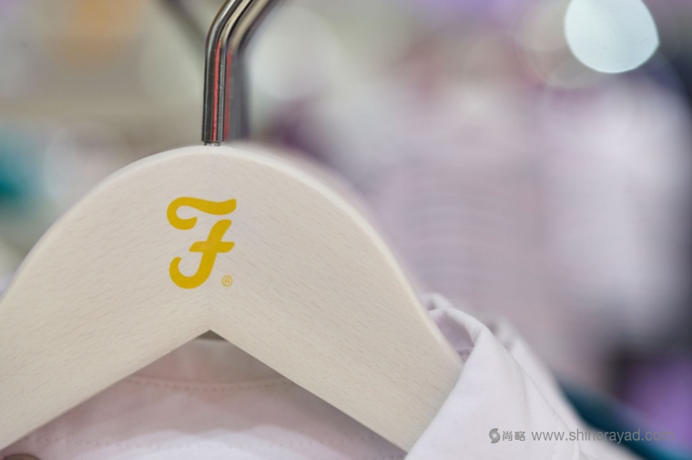 法國(guó) Farah 男裝品牌logo設(shè)計(jì)-上海服裝logo設(shè)計(jì)公司4