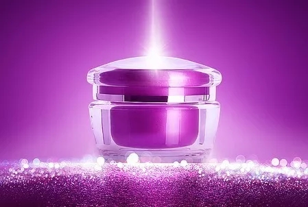 2018平面設(shè)計(jì)師必知的版式設(shè)計(jì)方法和趨勢(shì)-將核心元素?cái)[在最醒目的位置