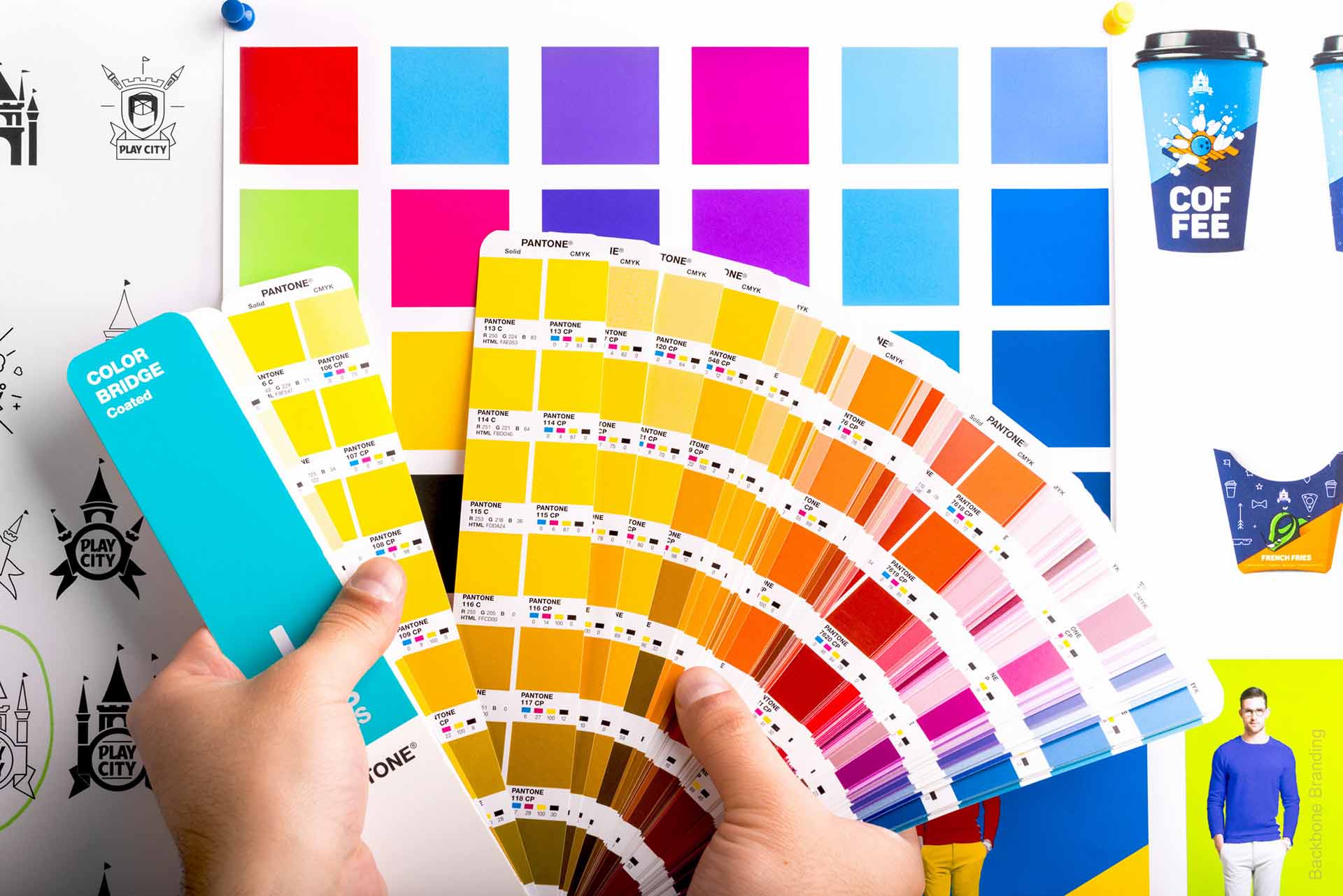 矢量圖畫(huà)風(fēng)格Play City 娛樂(lè)公園vi形象設(shè)計(jì)——展現(xiàn)游戲與現(xiàn)實(shí)交融