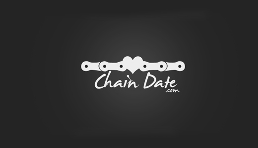 心+鏈條標(biāo)志設(shè)計-上海標(biāo)志設(shè)計公司