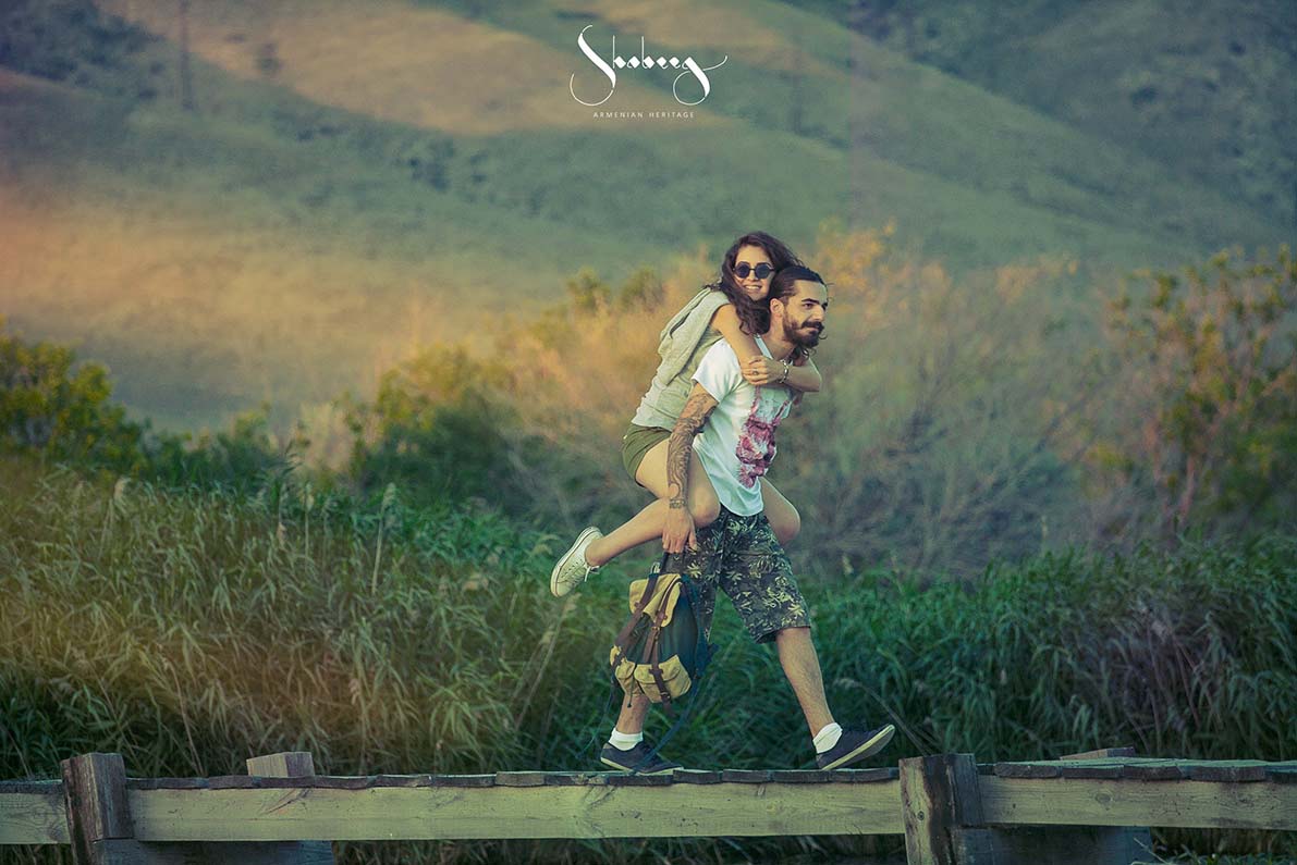 像素民族風(fēng)格Shabeeg亞美尼亞服裝品牌視覺設(shè)計(jì)