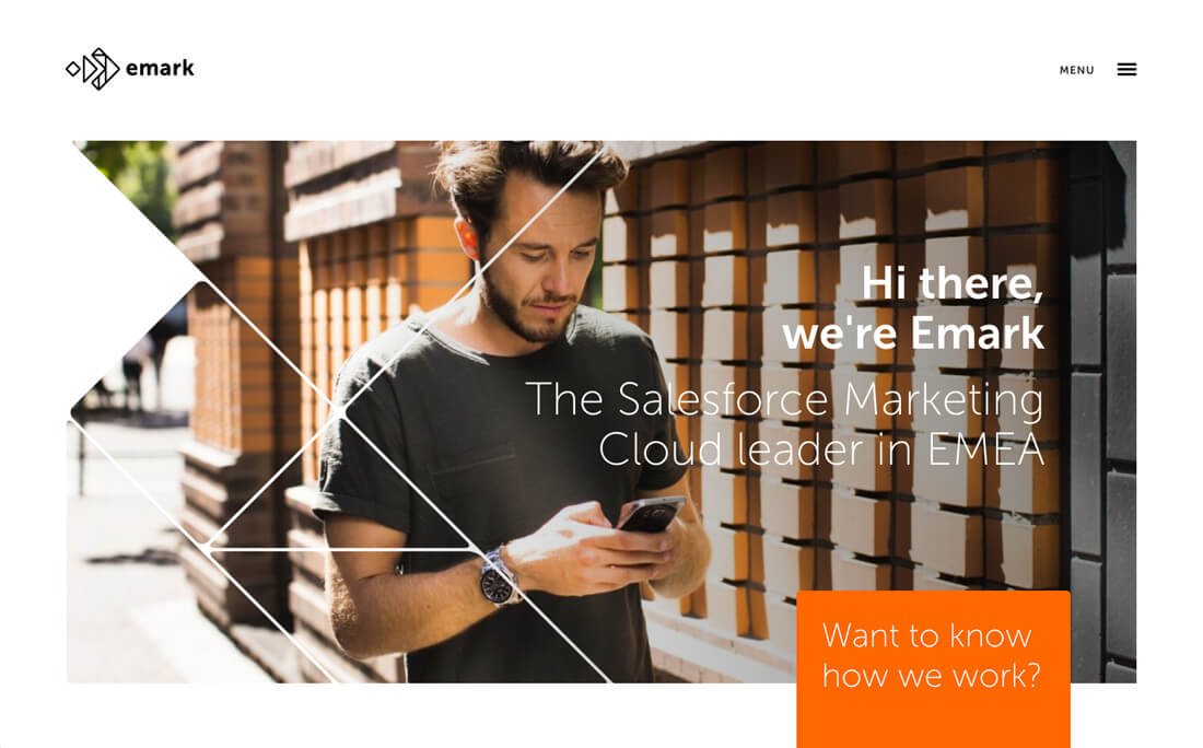 Emark網(wǎng)站設(shè)計(jì)-剪貼畫和幾何圖案留白