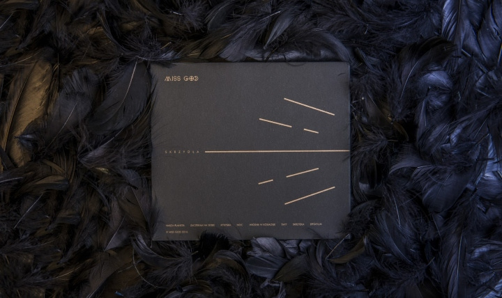 上帝小姐CD音樂專輯封面印金包裝設(shè)計(jì)-上海包裝設(shè)計(jì)公司欣賞