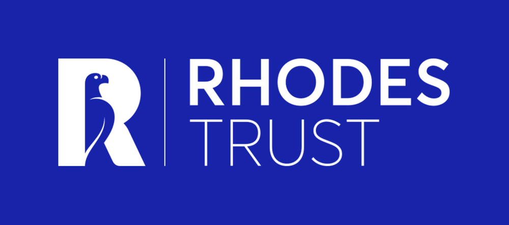 英國羅德信托品牌視覺形象-R字母與鳥圖案正負形LOGO設計-上海LOGO設計公司