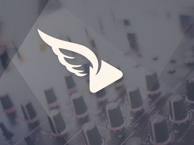 白色播放按鈕的翅膀logo設(shè)計(jì)