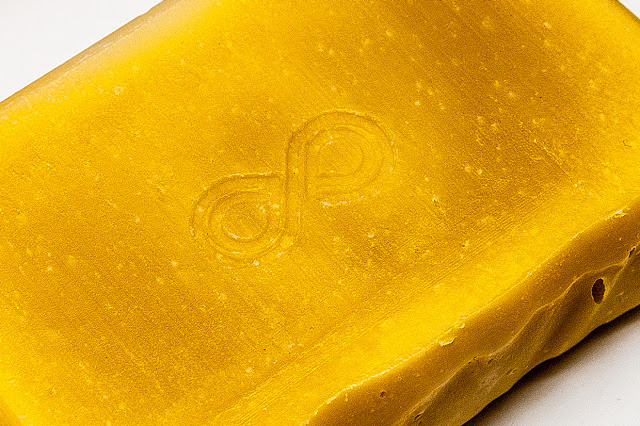 品牌識(shí)別性包裝： Rawganique 手工肥皂包裝設(shè)計(jì)