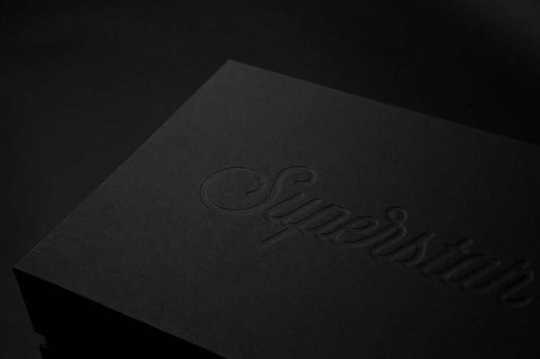 阿迪達(dá)斯超級(jí)巨星50周年紀(jì)念版紫色包裝設(shè)計(jì)