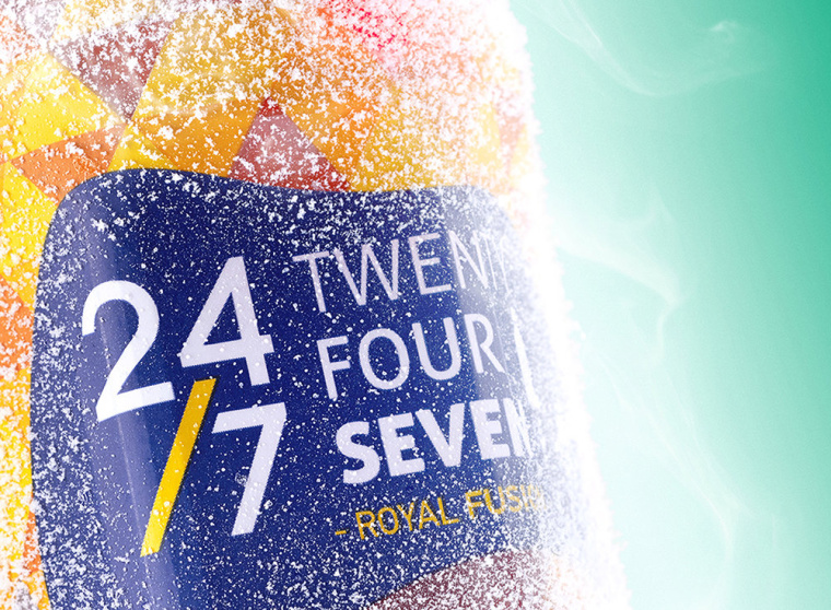 24/7品牌草本植物飲料包裝設(shè)計，五顏六色的幾何三角色塊風(fēng)格包裝設(shè)計