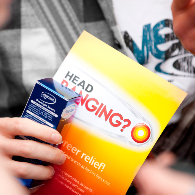 RB避孕套校園職位招聘推廣活動策劃設(shè)計及執(zhí)行 RB避孕套校園職位招聘推廣活動策劃設(shè)計及執(zhí)行