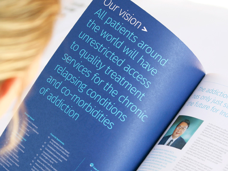 INDIVIOR制藥公司年度報(bào)告宣傳畫(huà)冊(cè)設(shè)計(jì)