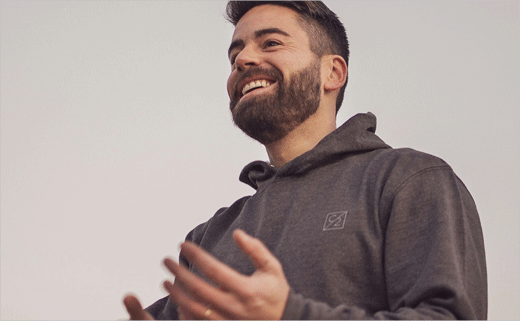 ''''''''''''''''''''''''''''''''''''''''''''''''''''''''''''''''C2''''''''''''''''''''''''''''''''''''''''''''''''''''''''''''''''蛋白質(zhì)品牌logo設計，簡潔斜方框加字母logo風格