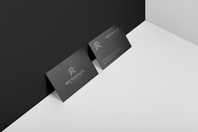 MUNSPACE咖啡（店）品牌形象設(shè)計(jì)logo設(shè)計(jì)，簡(jiǎn)約心形符號(hào)+字母M