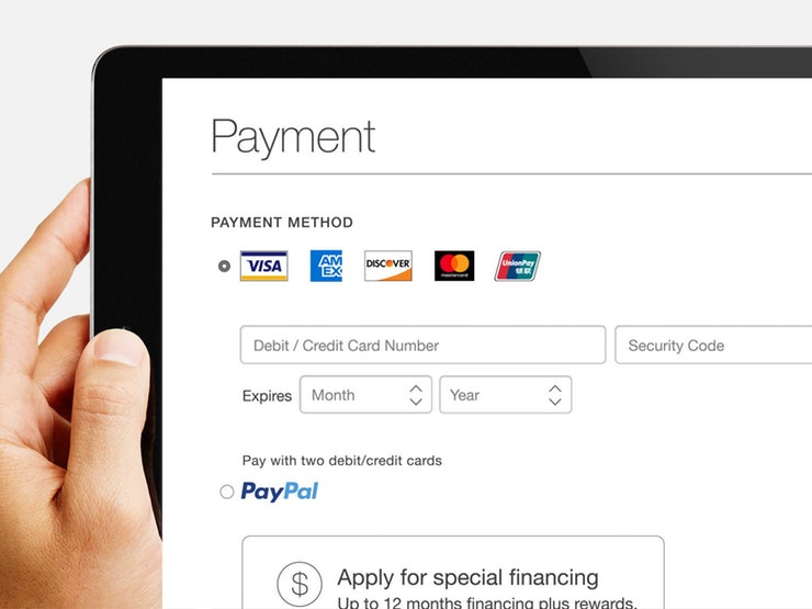 美國(guó)運(yùn)通品牌形象VI設(shè)計(jì)logo設(shè)計(jì)，靈活運(yùn)用白色空間打造簡(jiǎn)潔風(fēng)