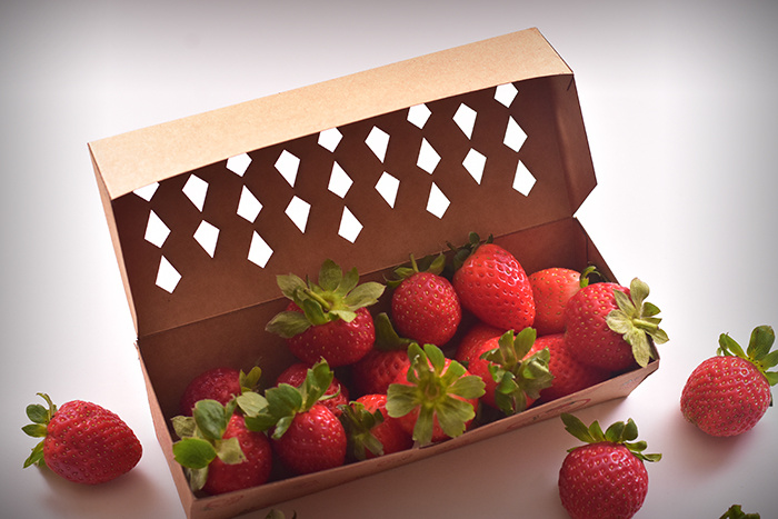 Jagpg草莓包裝設計，利于通風的菱形棋盤格鏤空孔洞盒型設計