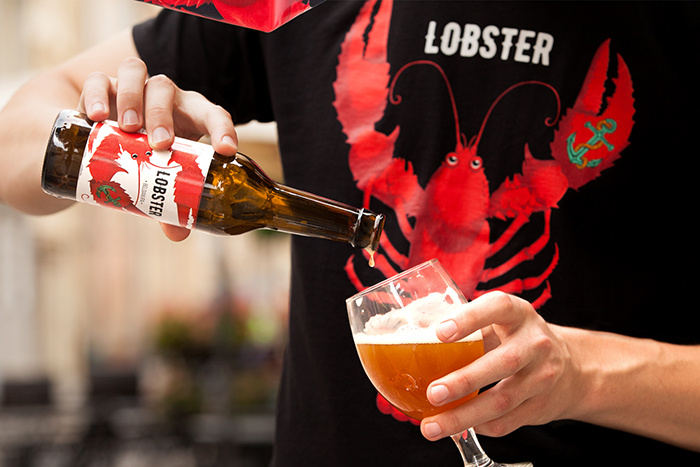 新人類啤酒包裝標簽設計“龍蝦”插畫篇-上海包裝設計公司