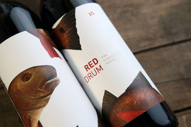 Chesapeake 葡萄酒包裝設(shè)計(jì)，通過插畫來表達(dá)切薩皮克灣的海洋生物