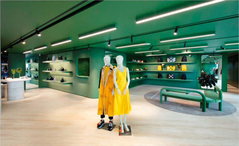 K11 Musea 服裝店鋪空間設計，柔軟形狀和溫暖材料為標志的店鋪設計