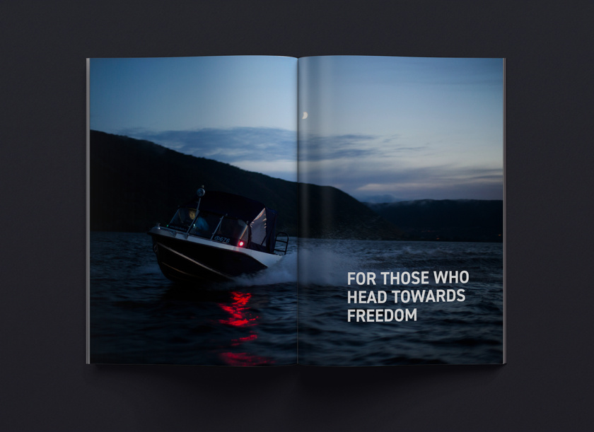 Realcraft 摩托艇宣傳畫冊設計產(chǎn)品型錄設計