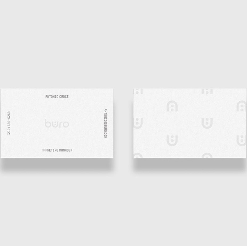 最小白色品牌設(shè)計