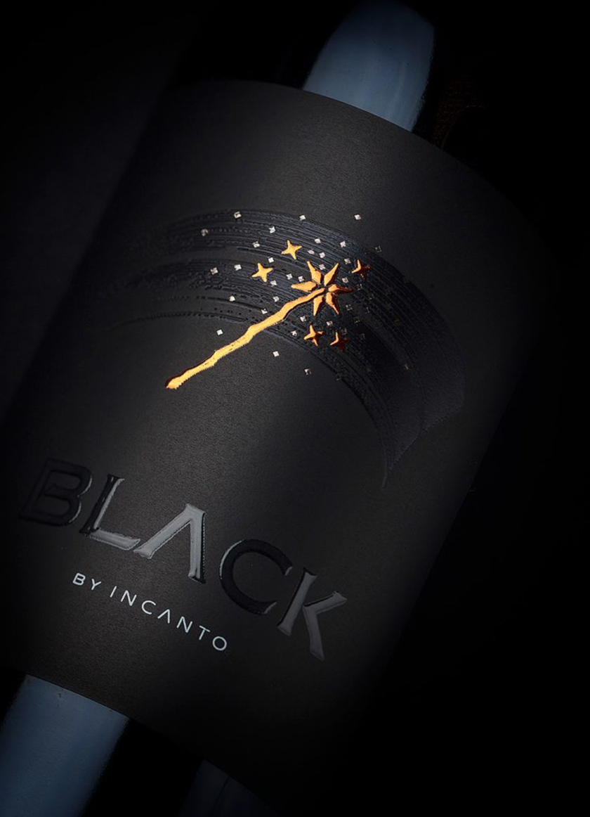 Incanto葡萄酒酒標包裝標簽設計，菜肴凹凸金箔印刷工藝的魔術棒圖案