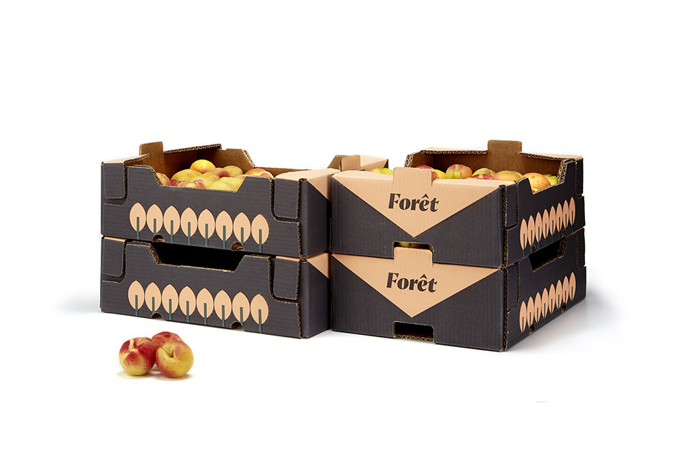 FORêT杏桃水果包裝設(shè)計，采用森林樹木的抽象圖形
