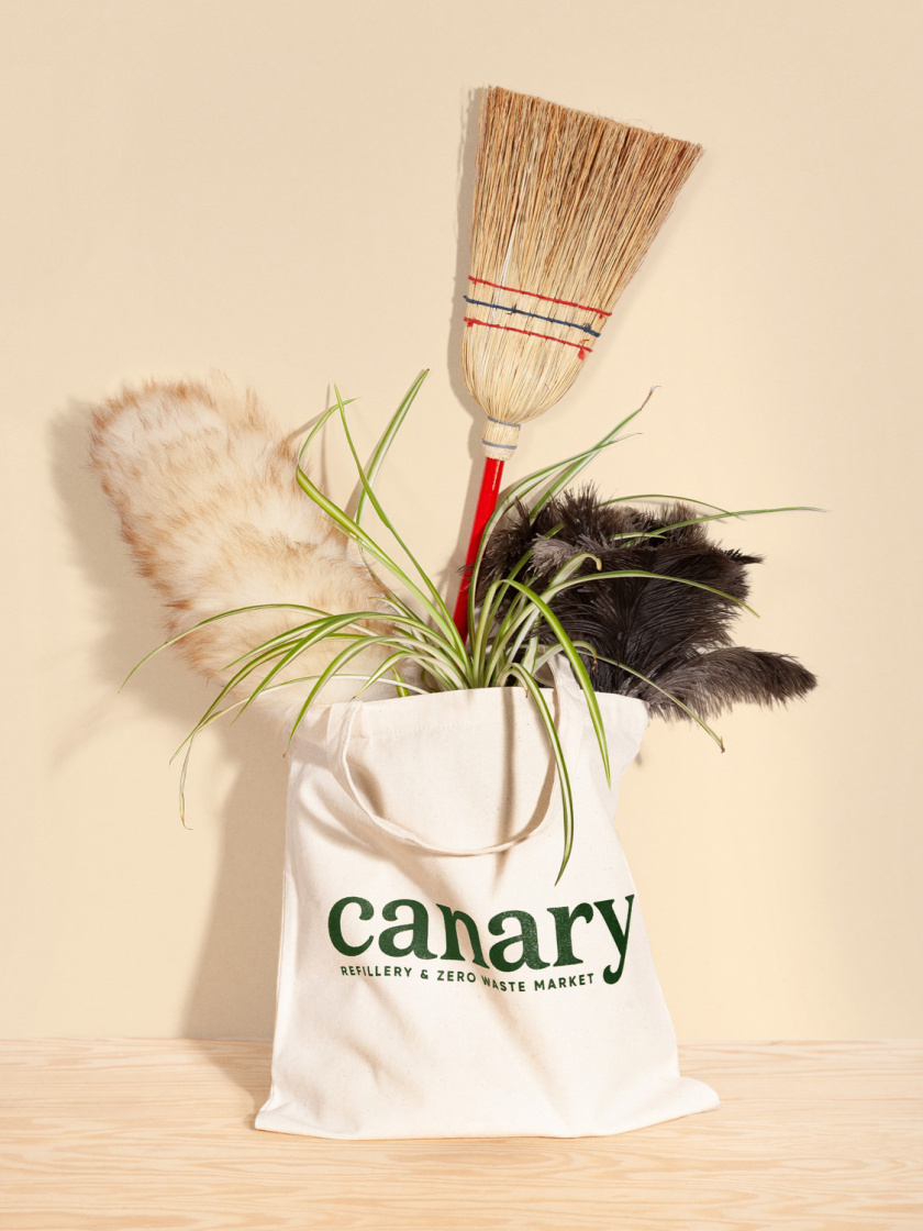 金絲雀個人清潔美容化妝品產(chǎn)品品牌形象設(shè)計logo設(shè)計 金絲雀個人清潔美容化妝品產(chǎn)品品牌形象設(shè)計logo設(shè)計