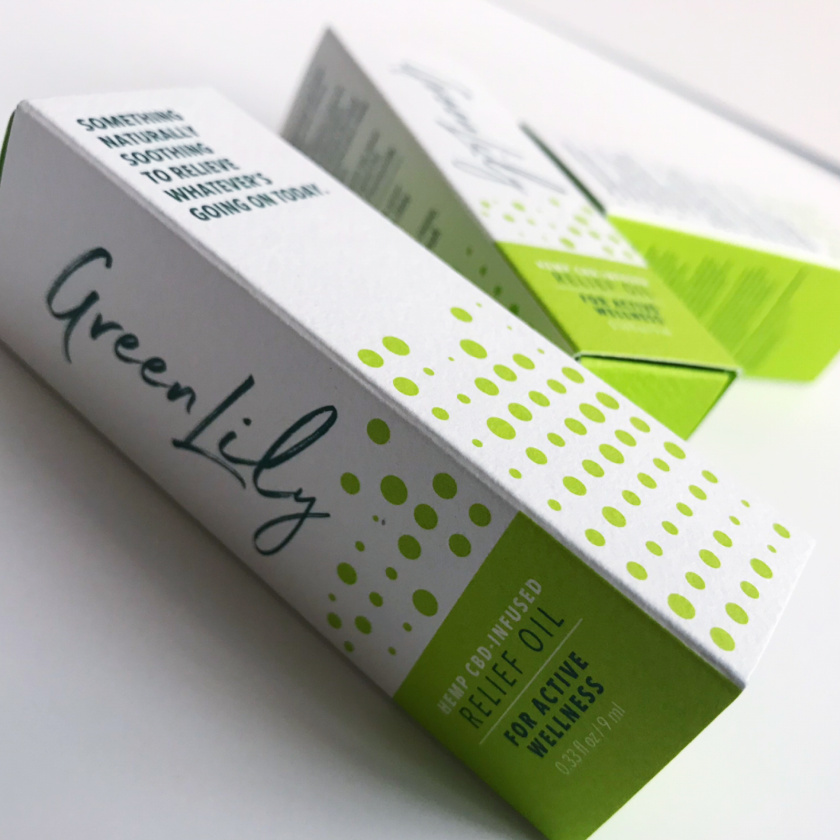 Green Lily綠百合舒緩按摩精油包裝設(shè)計(jì)，清新的綠色圓點(diǎn)