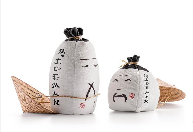 RICEMAN日式大米包裝設(shè)計(jì)，斗笠帽子麻布農(nóng)民造型