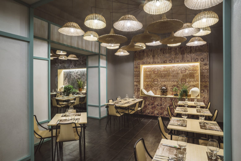 Dhabbu亞洲美食餐廳餐飲空間設(shè)計(jì)，突出亞洲元素